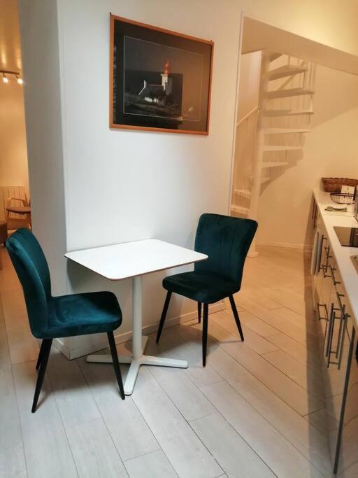 Duplex Situe Dans Le Centre De St Valery En Caux Leilighet Saint-Valery-en-Caux Eksteriør bilde