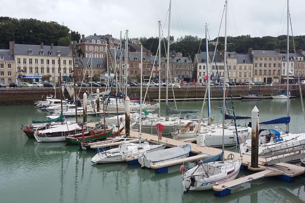 Duplex Situe Dans Le Centre De St Valery En Caux Leilighet Saint-Valery-en-Caux Eksteriør bilde